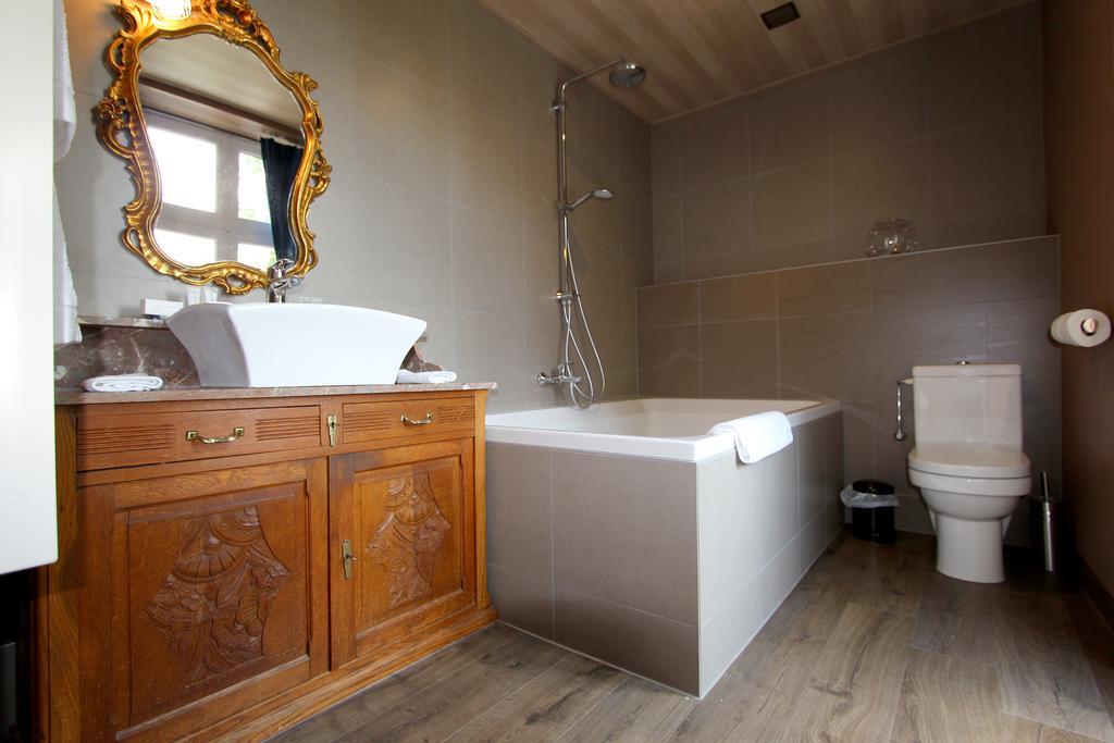Château D' Aviette Givet Chambre photo